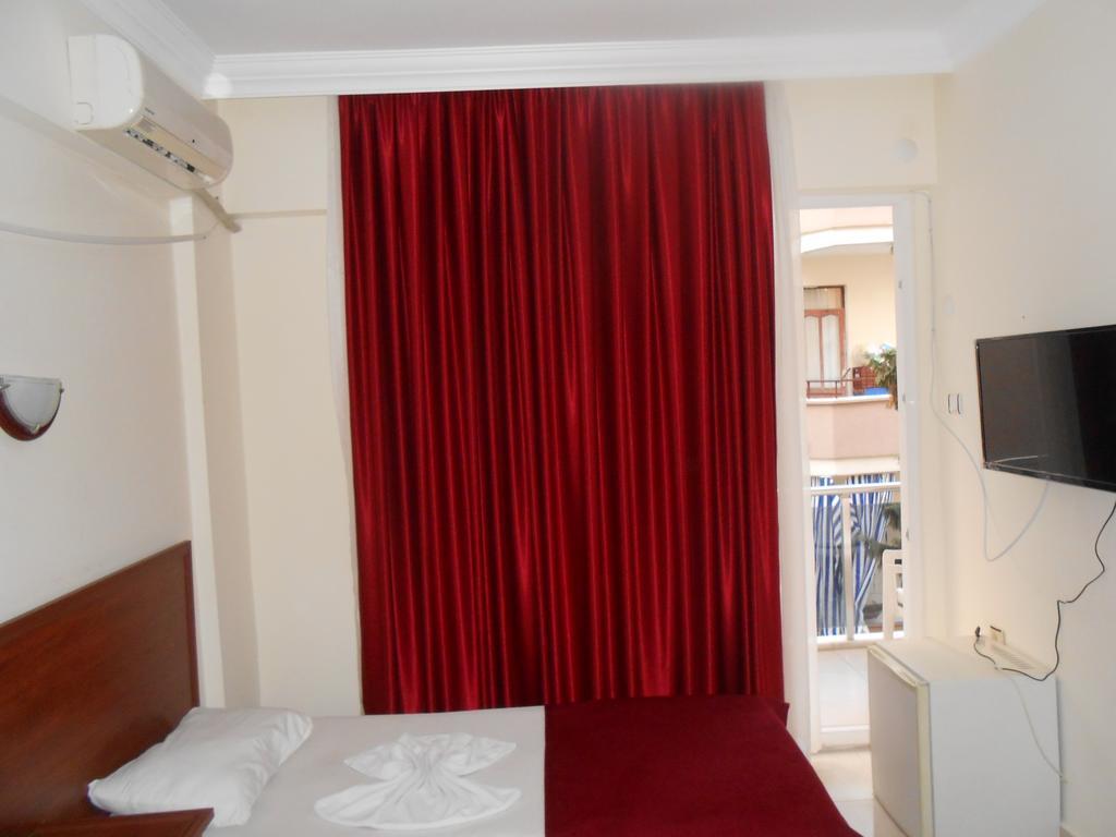 Alanya Demir Hotel エクステリア 写真